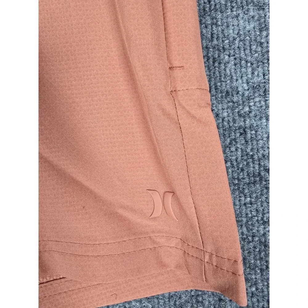 Hurley men trek
